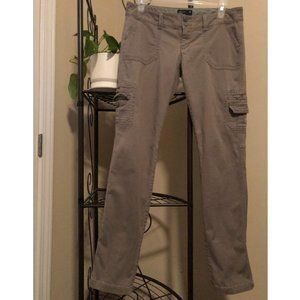 Sold. Cargo skinny pants